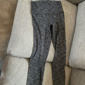 Size 8 Lululemon align leggings. In perfect condition
